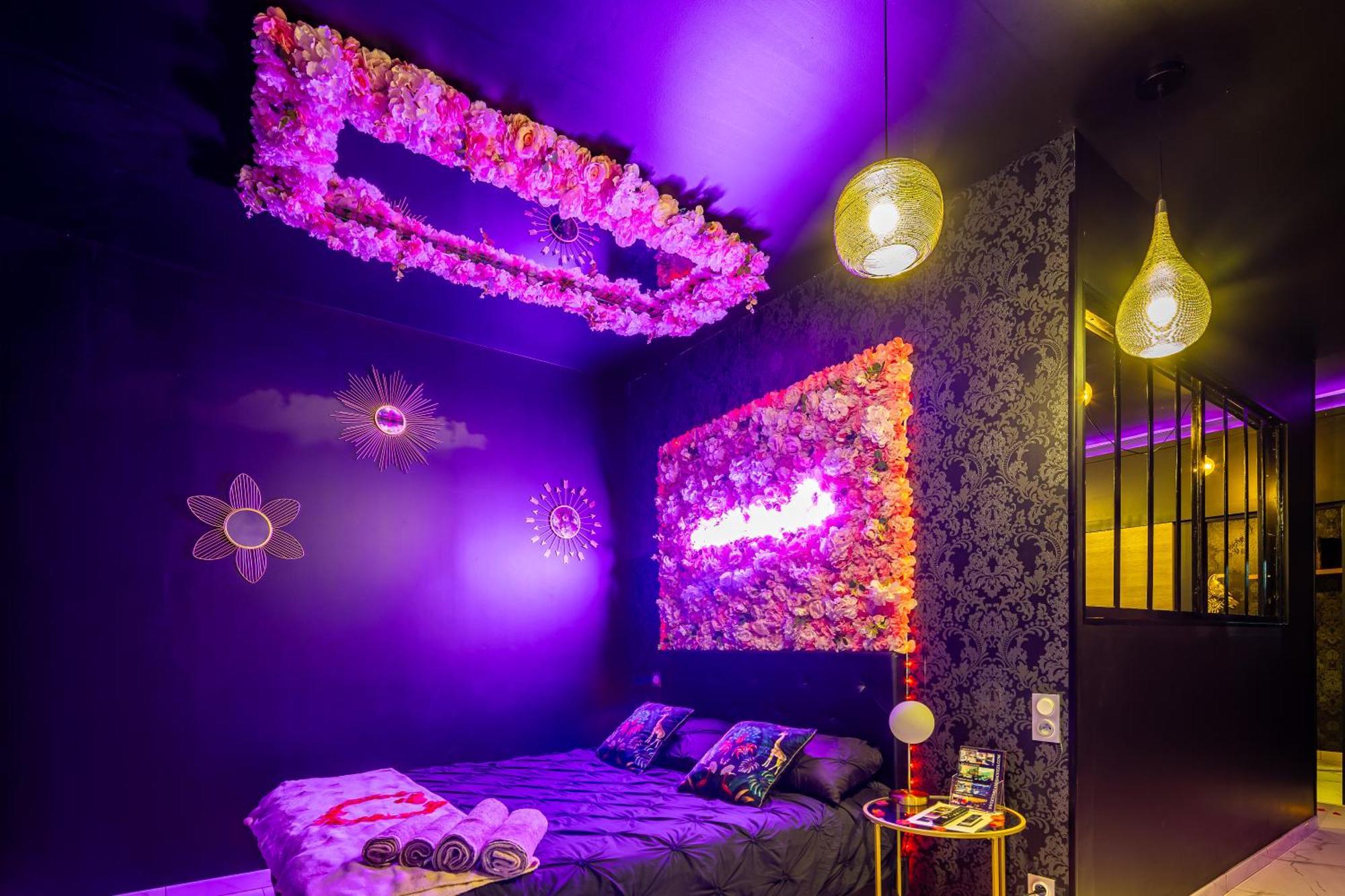 Sweet Secret'S Jacuzzi Hotell Le Breuil  Eksteriør bilde